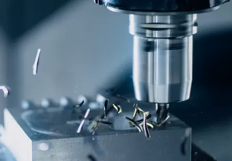 When to Choose Turning-Milling Centers Over Separate Machines