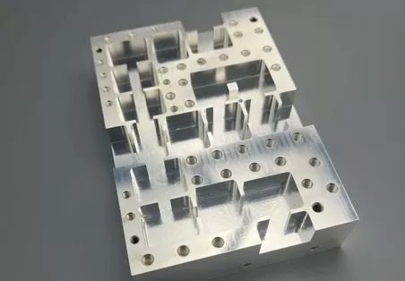 Choosing the Right Aluminum Alloy for CNC: 2024 vs 6061 vs 7075